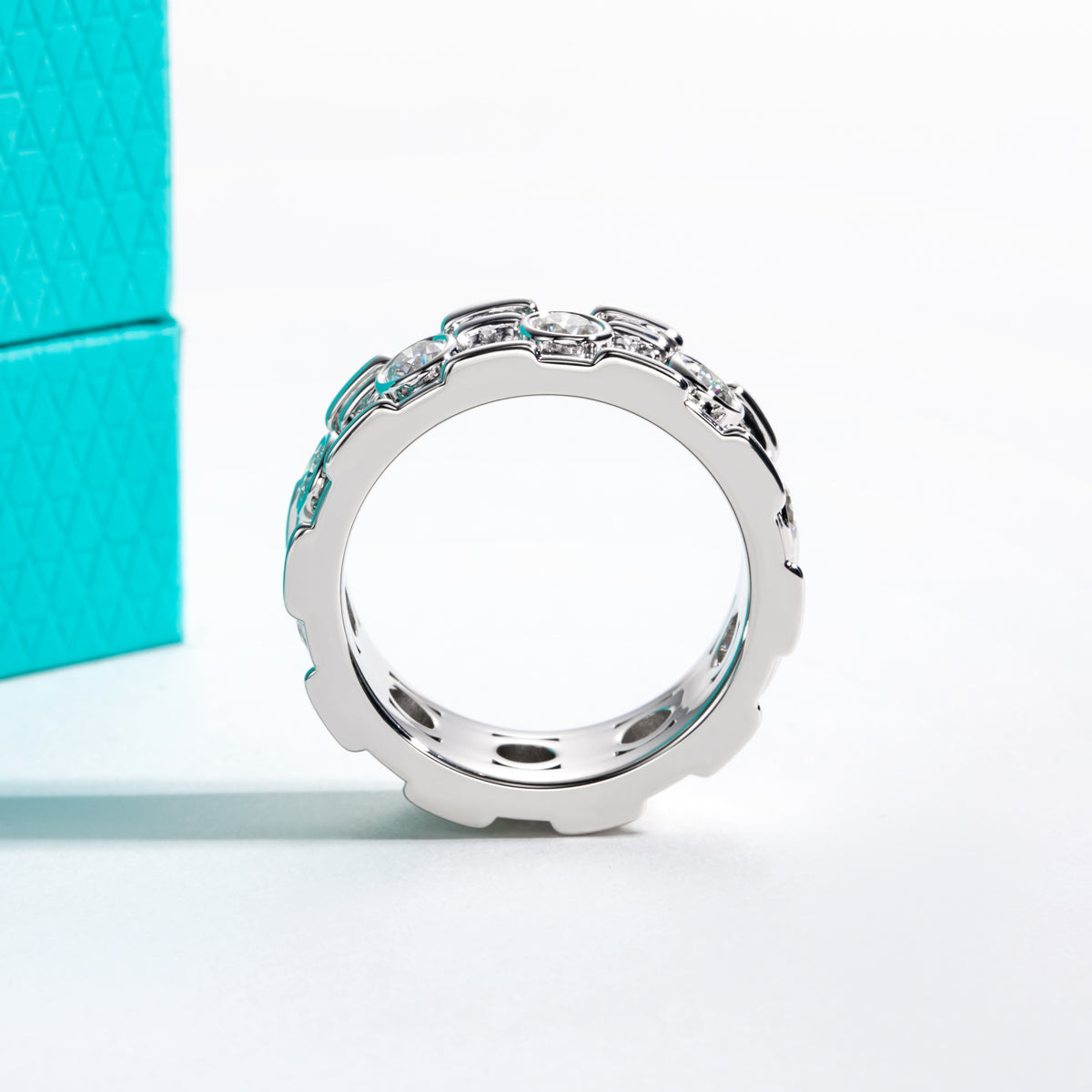 Roman Pillar Moissanite Ring | Solid S925 Silver Band
