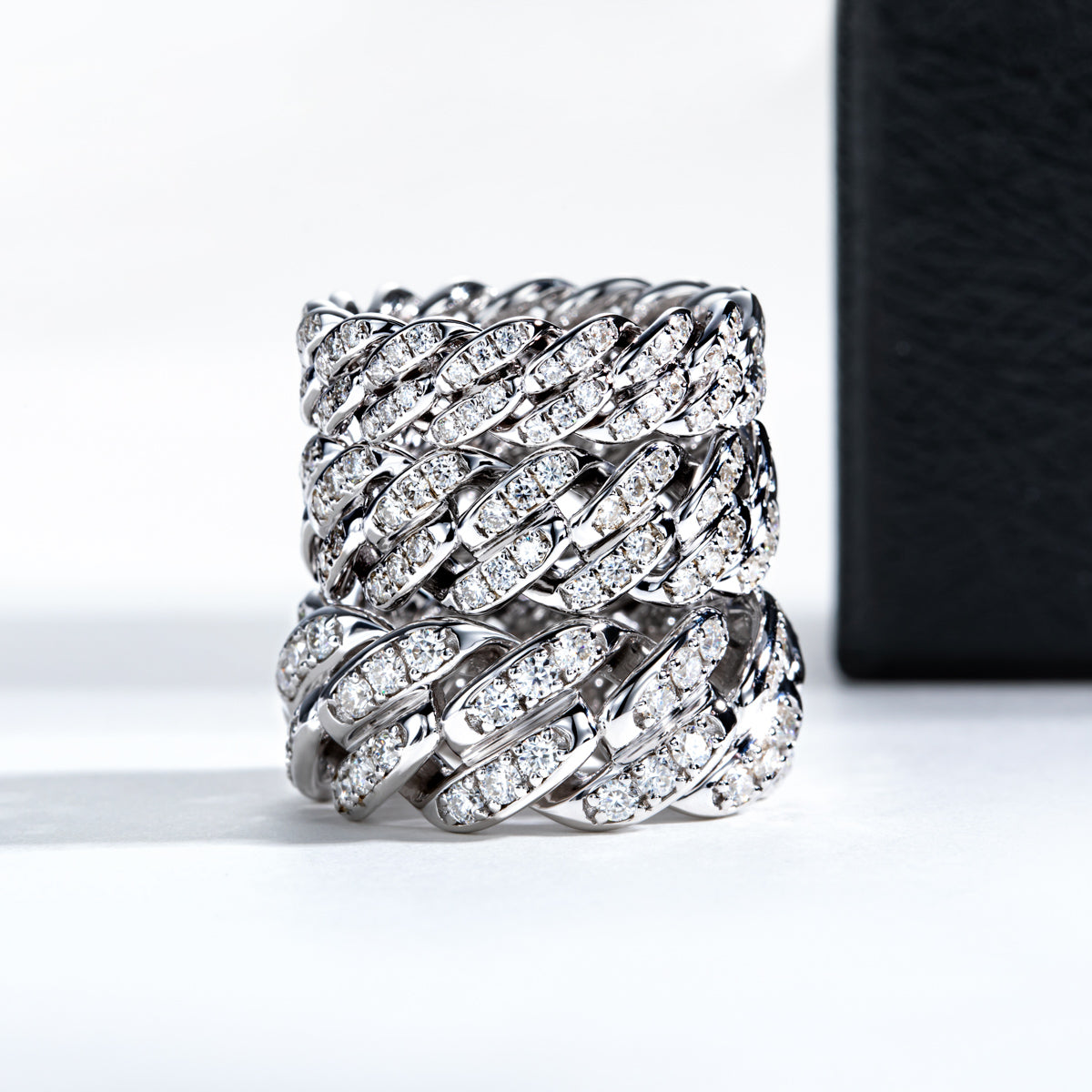 S925 Sterling‑Silver Full‑Band Denim‑Style Moissanite Ring （1.8ct）