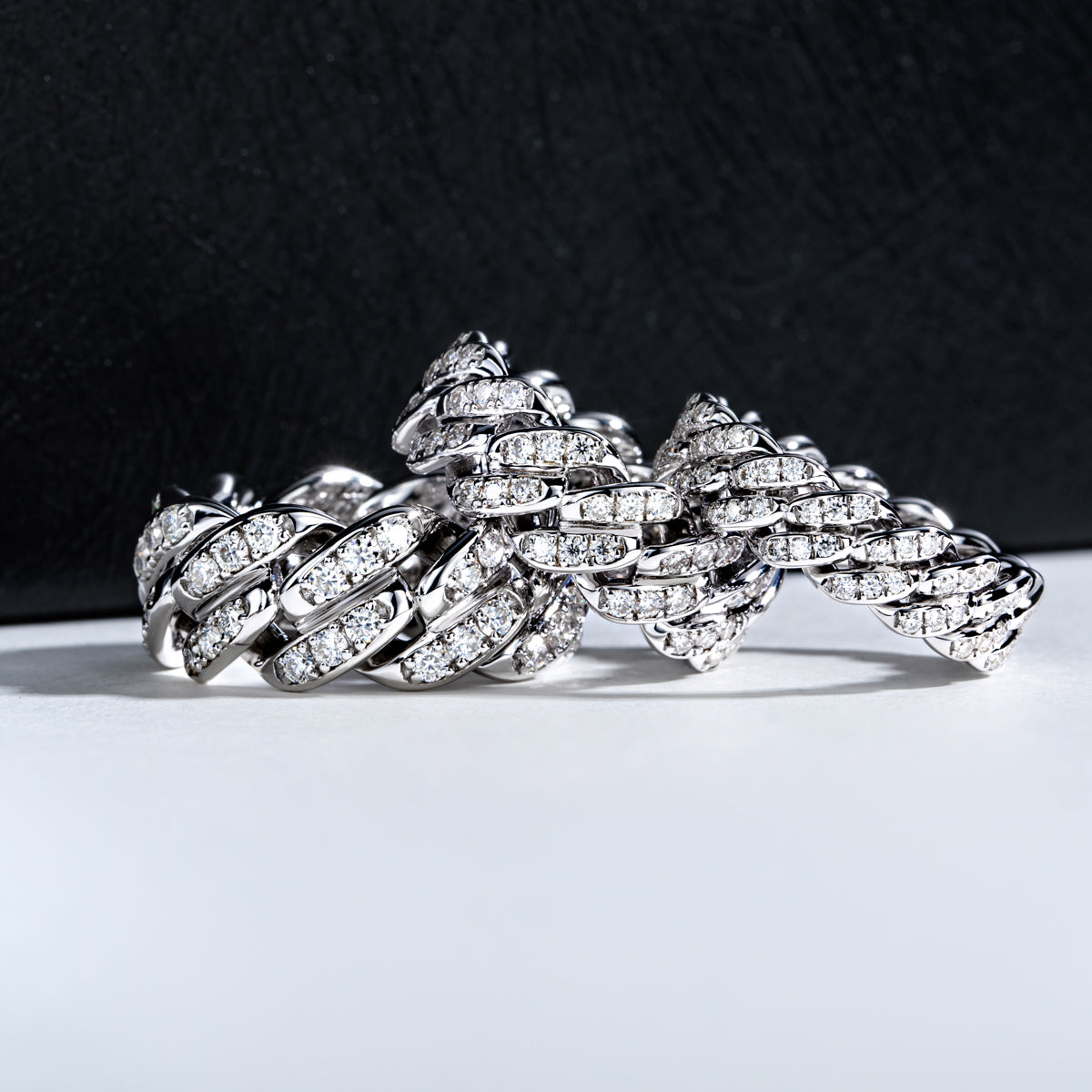 S925 Sterling‑Silver Full‑Band Denim‑Style Moissanite Ring （1.8ct）