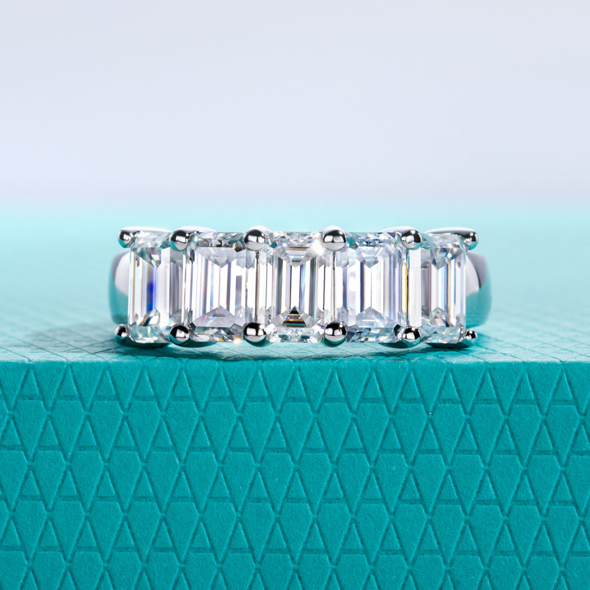 S925‑Silver Moissanite & Emerald Stack Band Ring