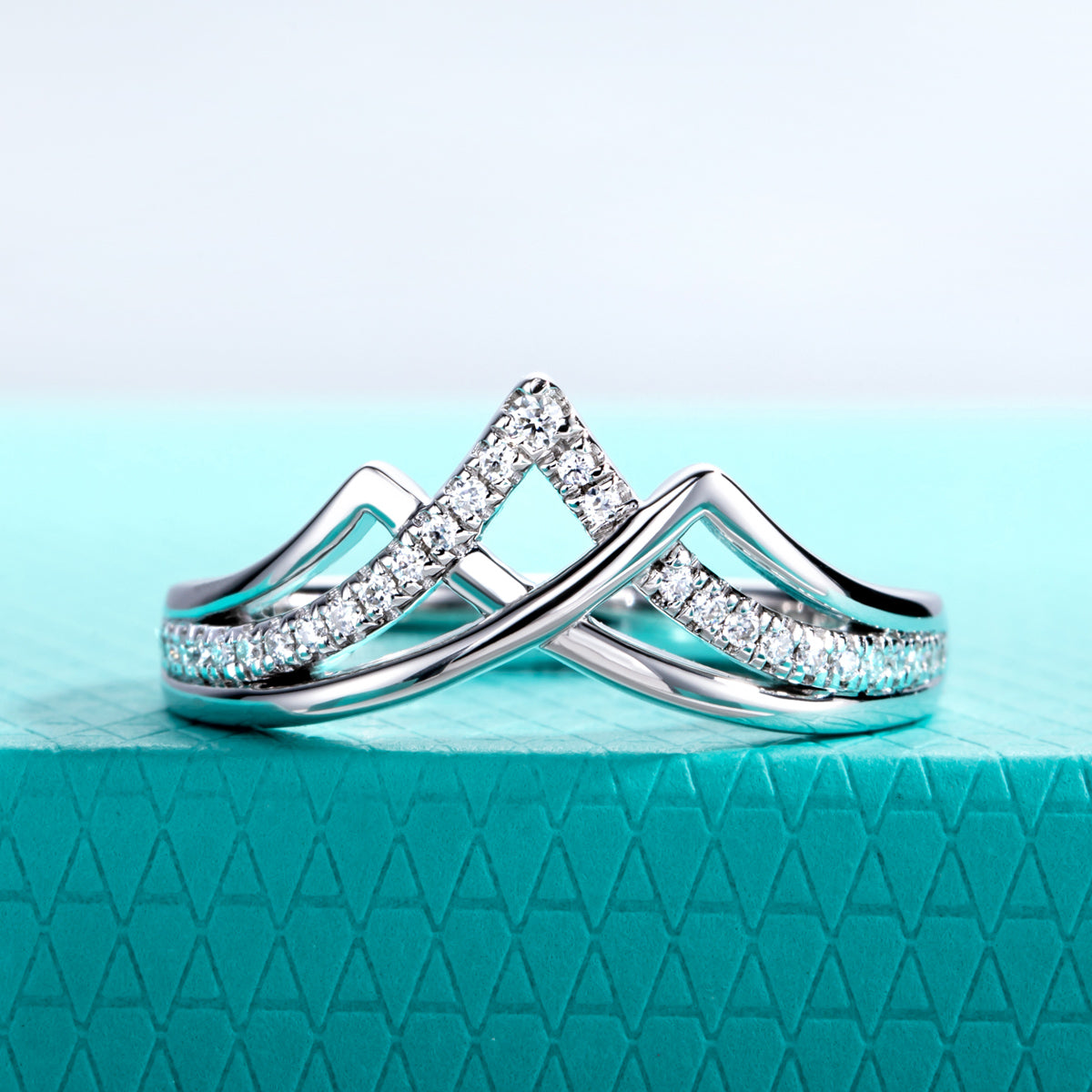 S925 Sterling‑Silver French‑Style V‑Shaped Moissanite Ring