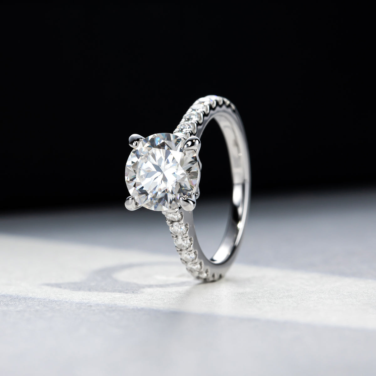 S925 Sterling Silver Women’s Round Center