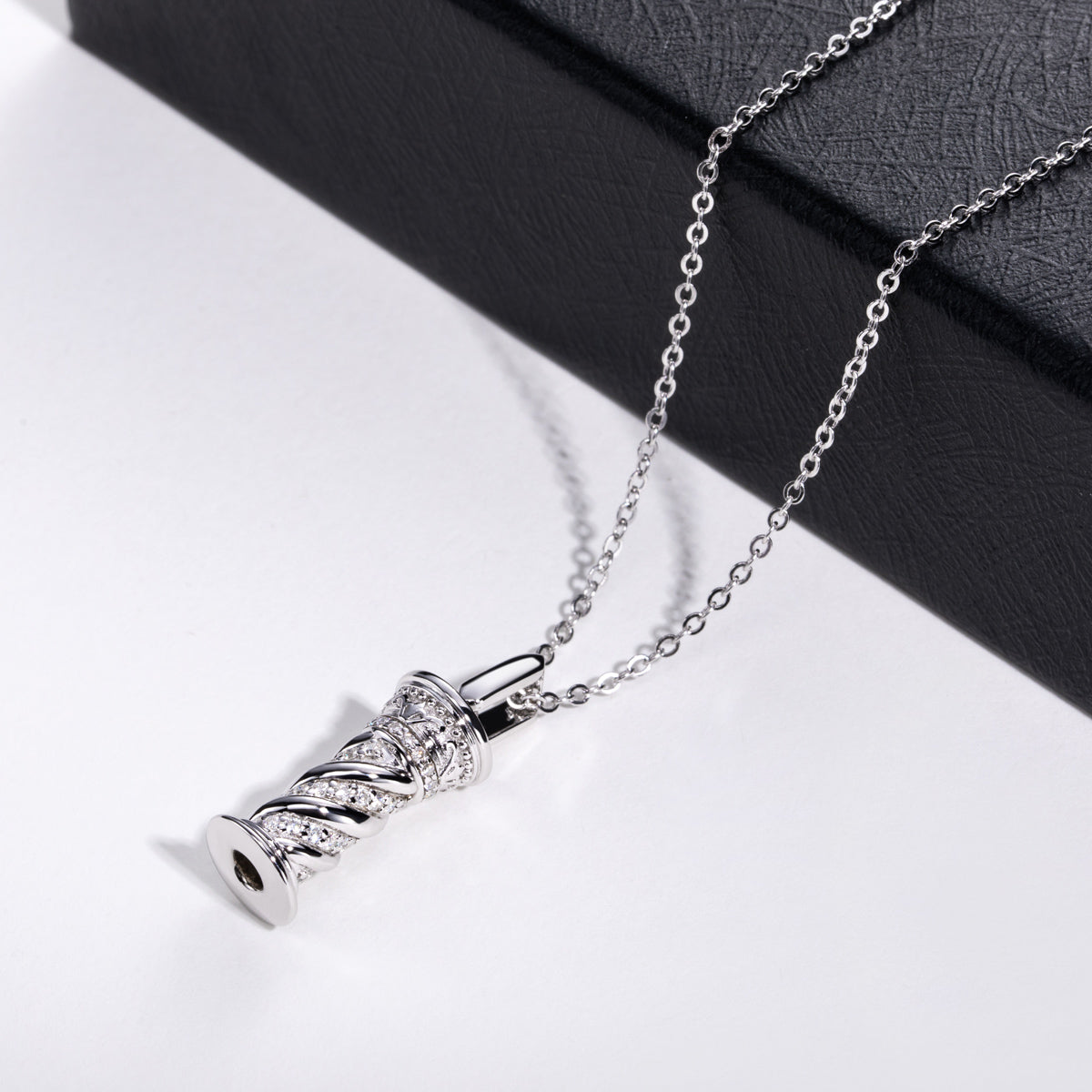 S925 Sterling Silver Full Paved Moissanite Roman Column Pendant