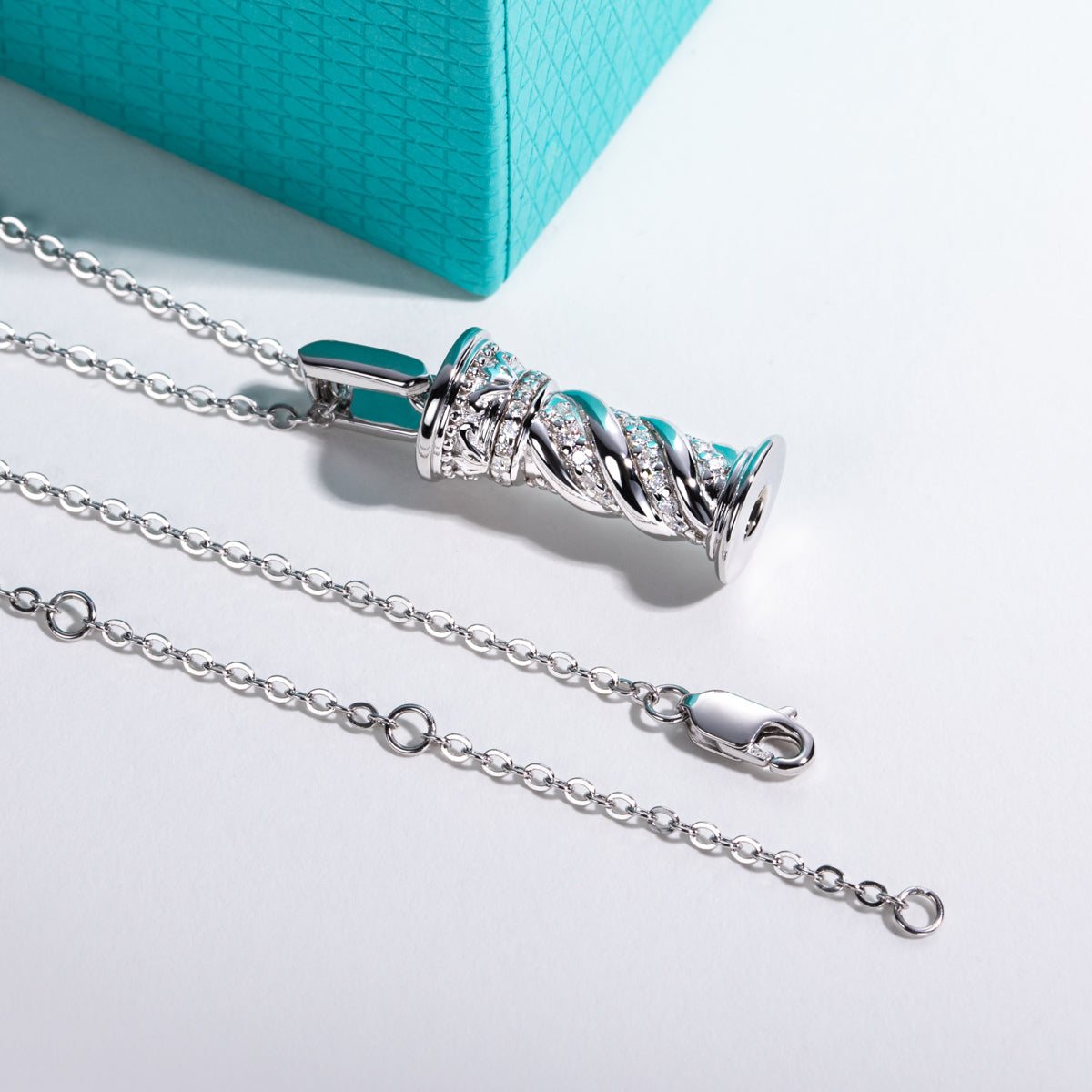 S925 Sterling Silver Full Paved Moissanite Roman Column Pendant