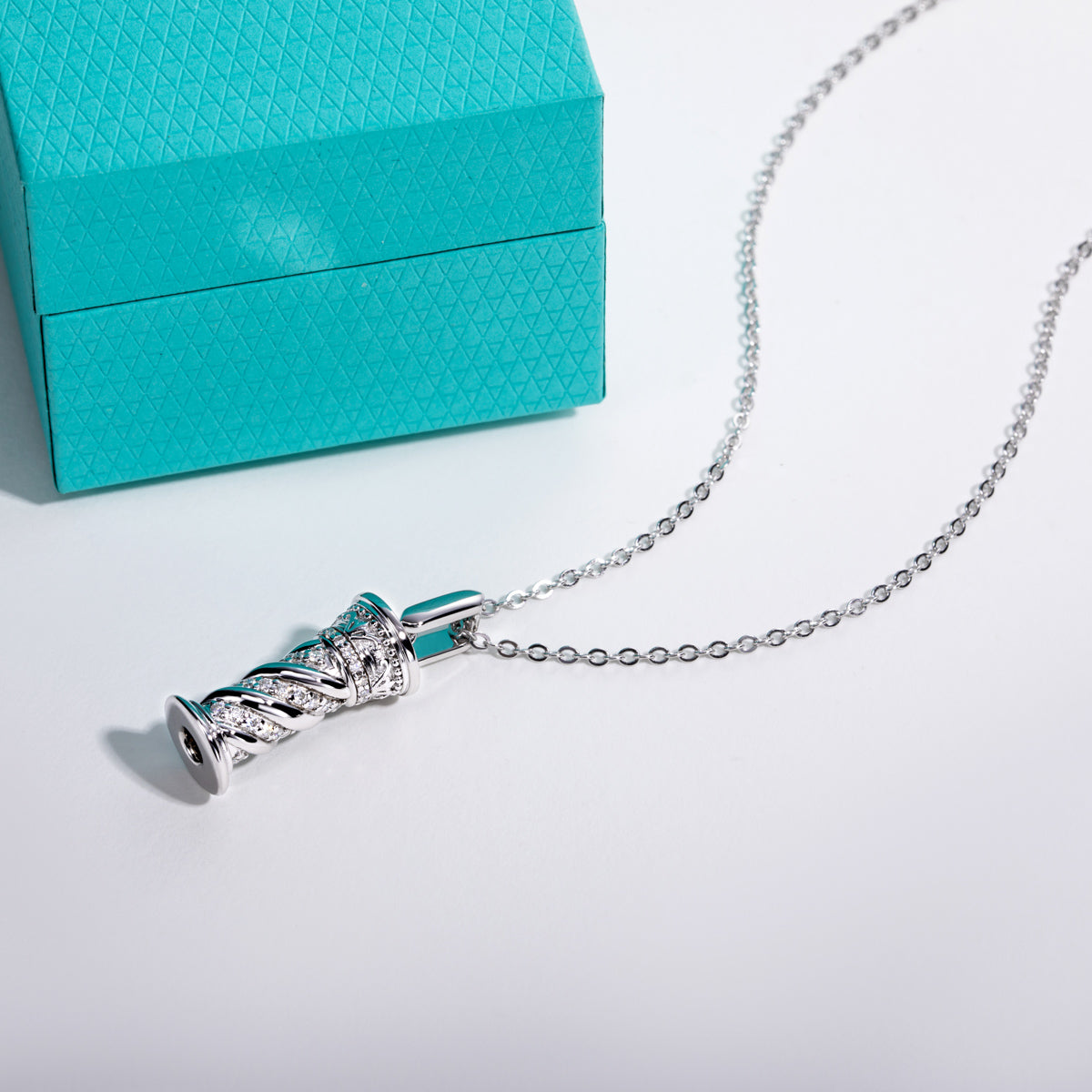 S925 Sterling Silver Full Paved Moissanite Roman Column Pendant