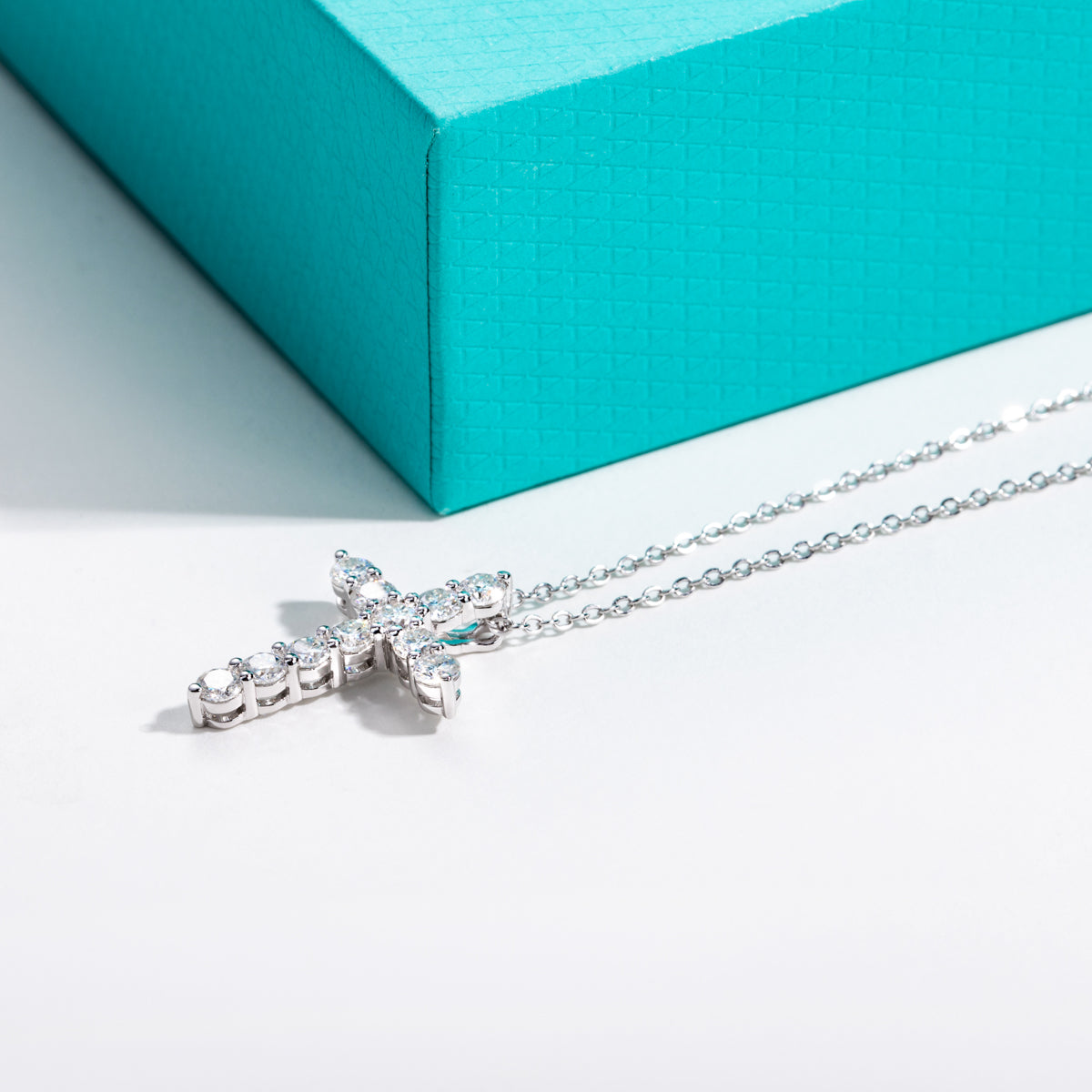 S925 Sterling Silver Full Paved Moissanite Cross Pendant