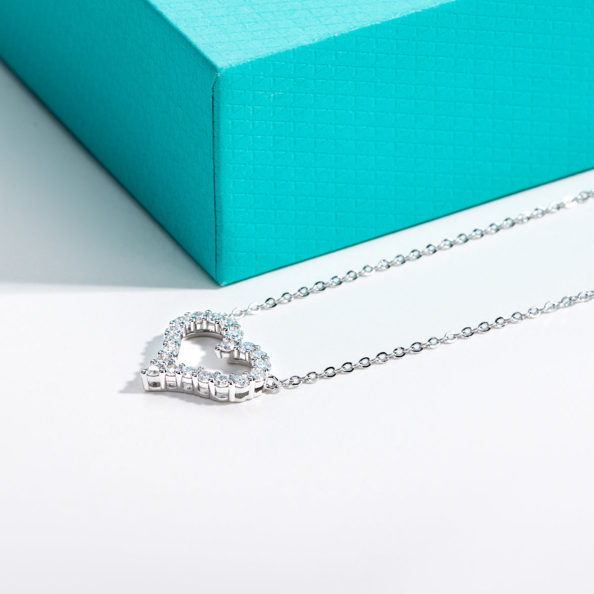 S925 Sterling Silver Full Moissanite Heart Clavicle Necklace