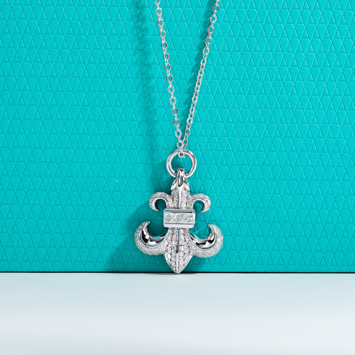 S925 Sterling Silver Moissanite Iris Pendant