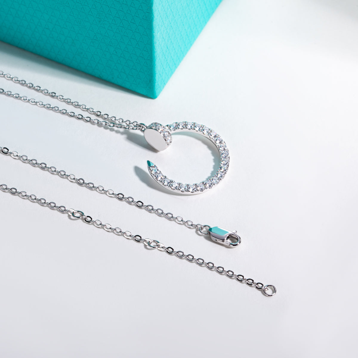 S925 Sterling Silver Moissanite Nail Clavicle Necklace