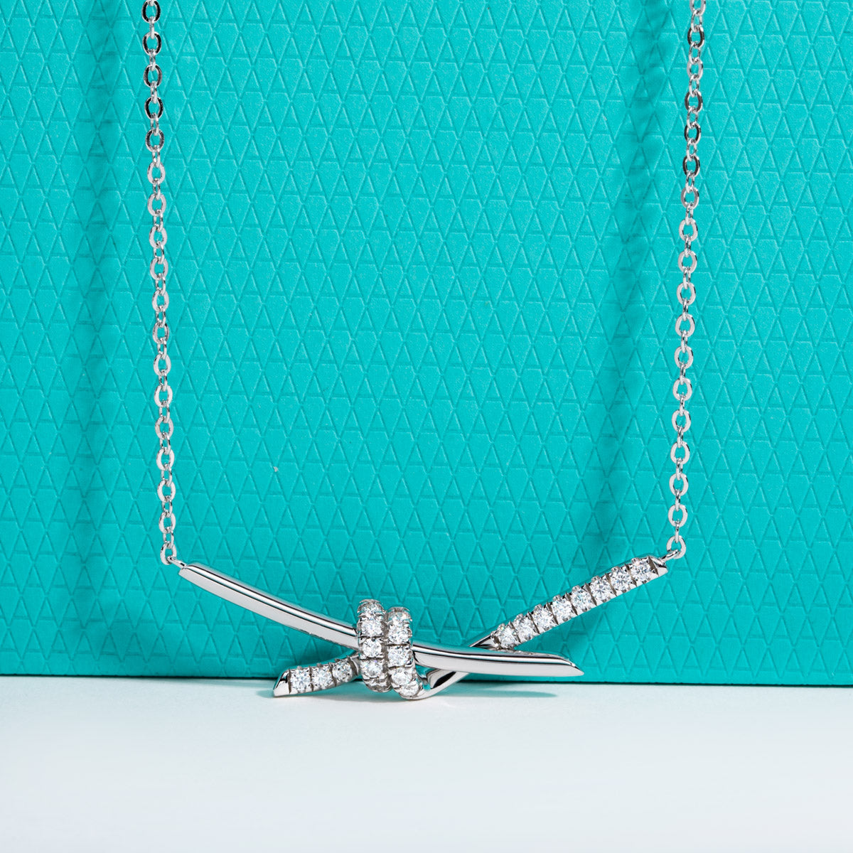 S925 Sterling Silver Full Paved Moissanite Knot Clavicle Necklace