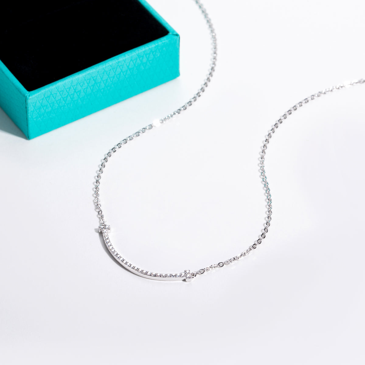 S925 Sterling Silver Full Paved Moissanite Smiley Face Clavicle Necklace