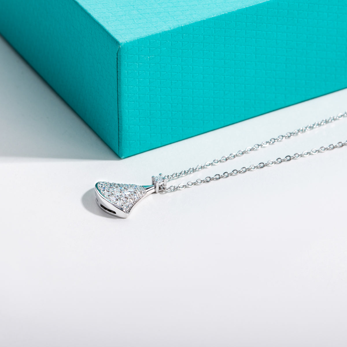 S925 Silver Moissanite Mini Dress Clavicle Chain Pendant