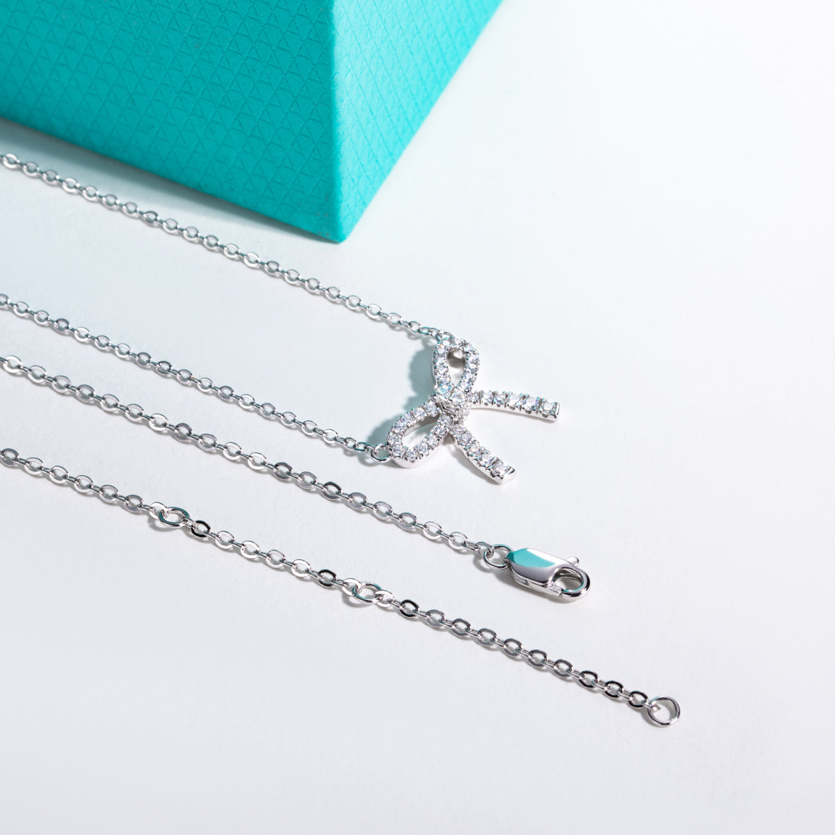 S925 Sterling Silver Moissanite Bow Knot Clavicle Necklace