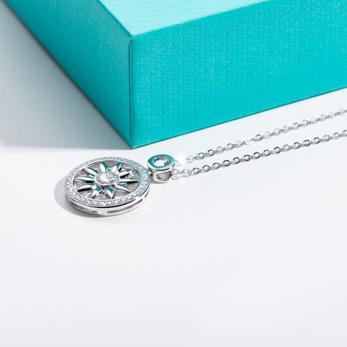 S925 Sterling Silver Moissanite Sunflower Pendant Necklace