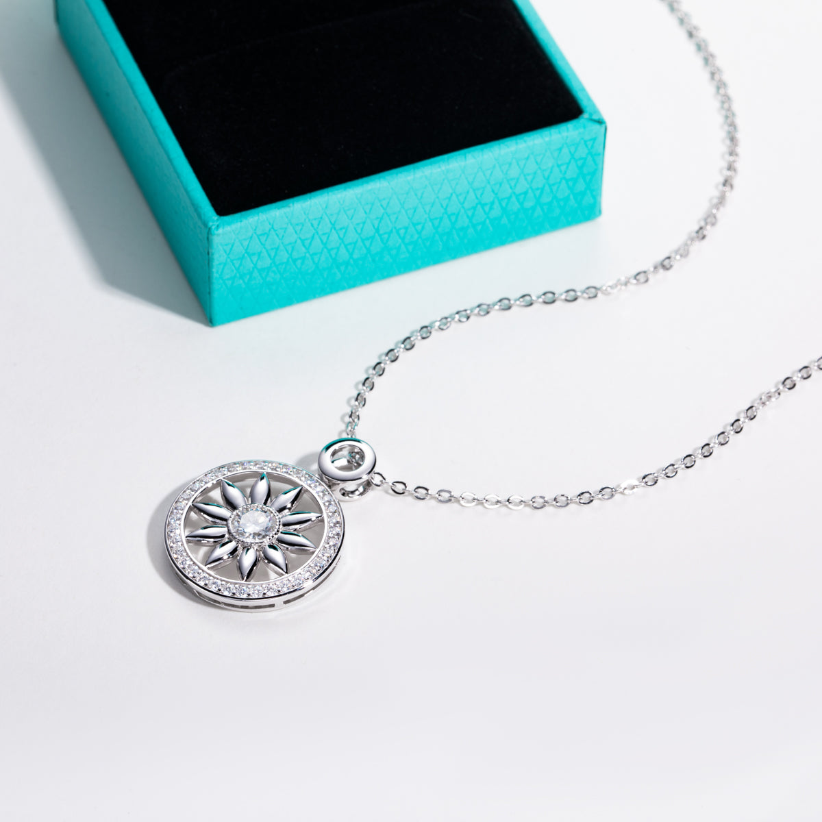 S925 Sterling Silver Moissanite Sunflower Pendant Necklace
