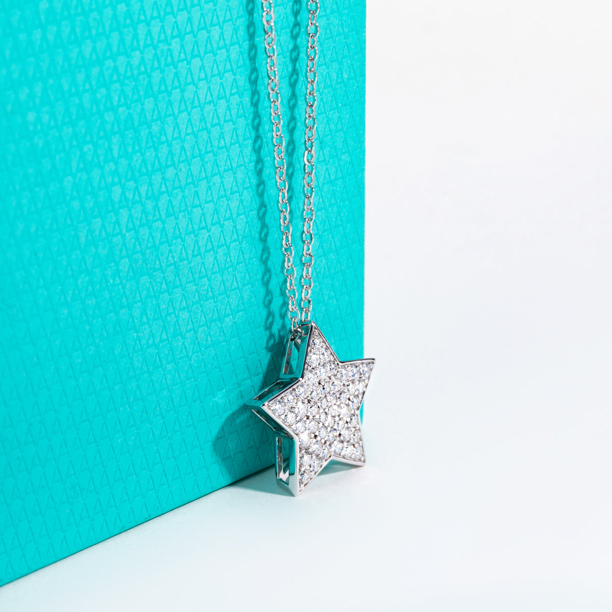 S925 Sterling Silver Paved Moissanite Star Pendant Necklace