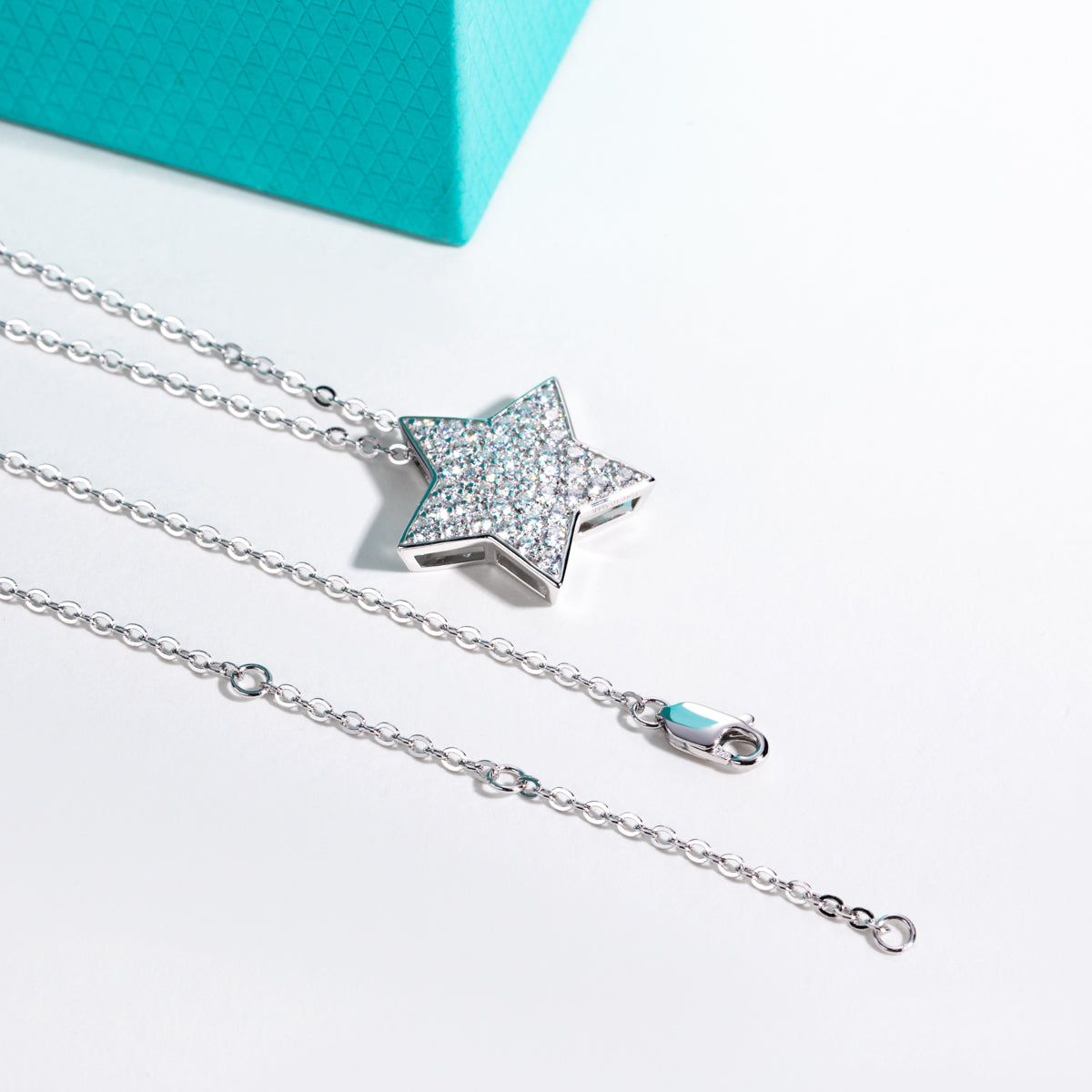 S925 Sterling Silver Paved Moissanite Star Pendant Necklace
