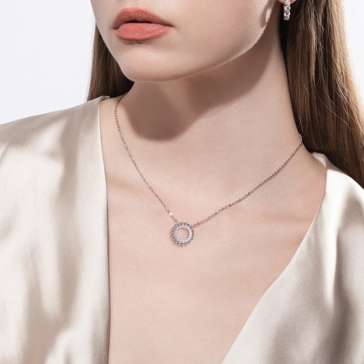 S925 Sterling Silver Moissanite Circle Choker Necklace