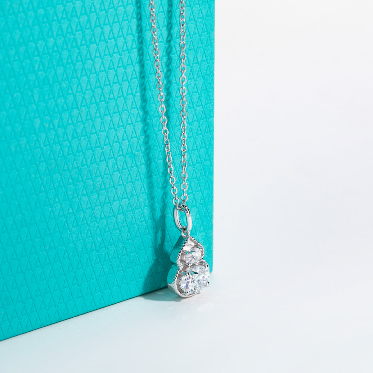 S925 Sterling Silver Moissanite Gourd Pendant
