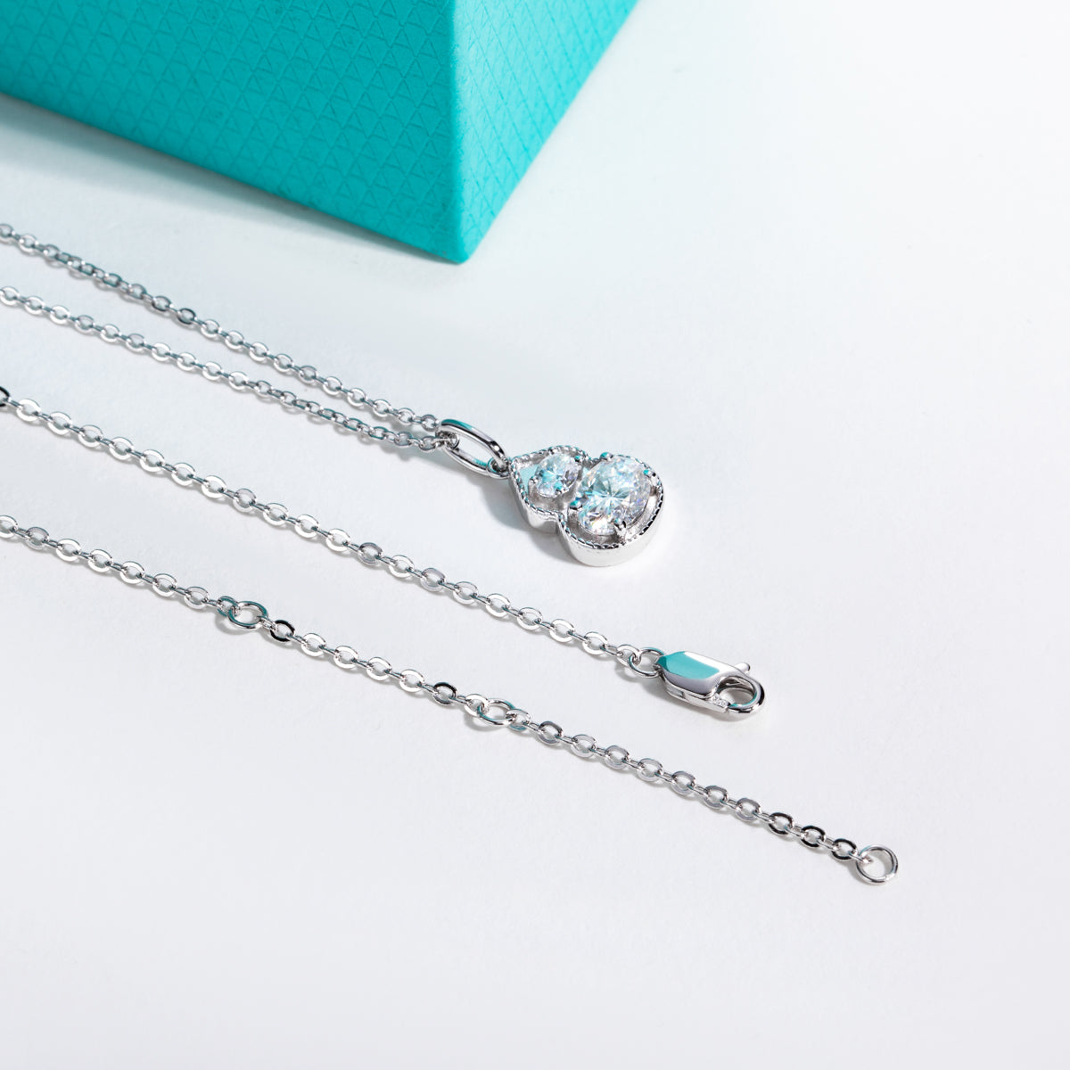 S925 Sterling Silver Moissanite Gourd Pendant
