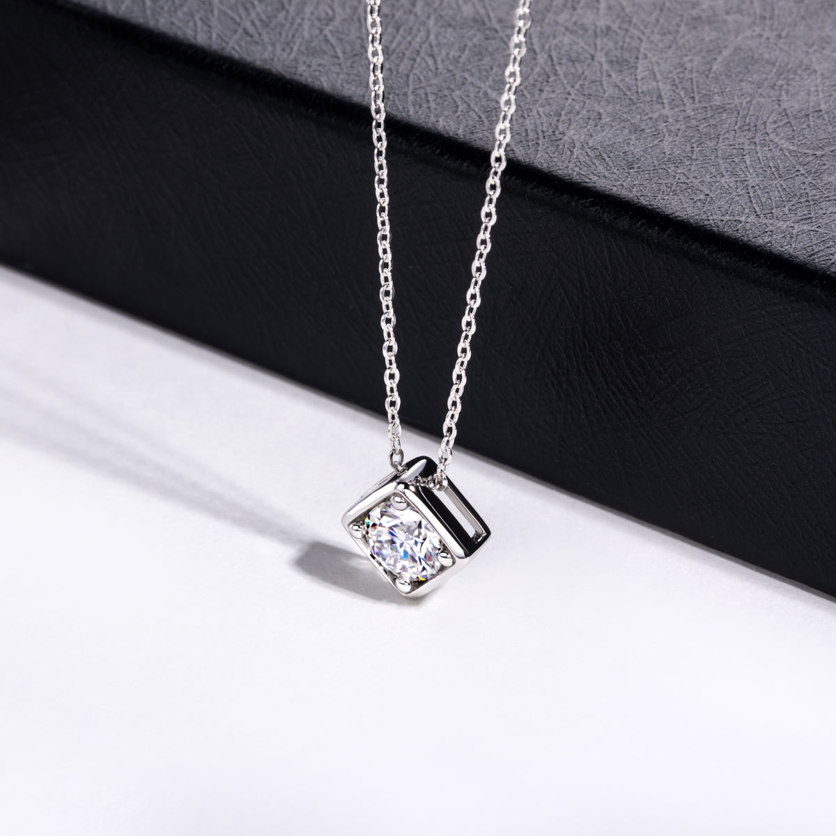S925 Sterling Silver Moissanite Square Pendant Necklace