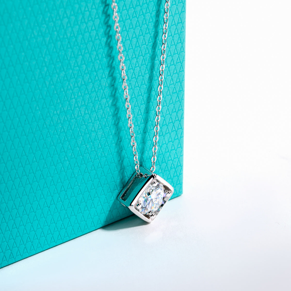 S925 Sterling Silver Moissanite Square Pendant Necklace