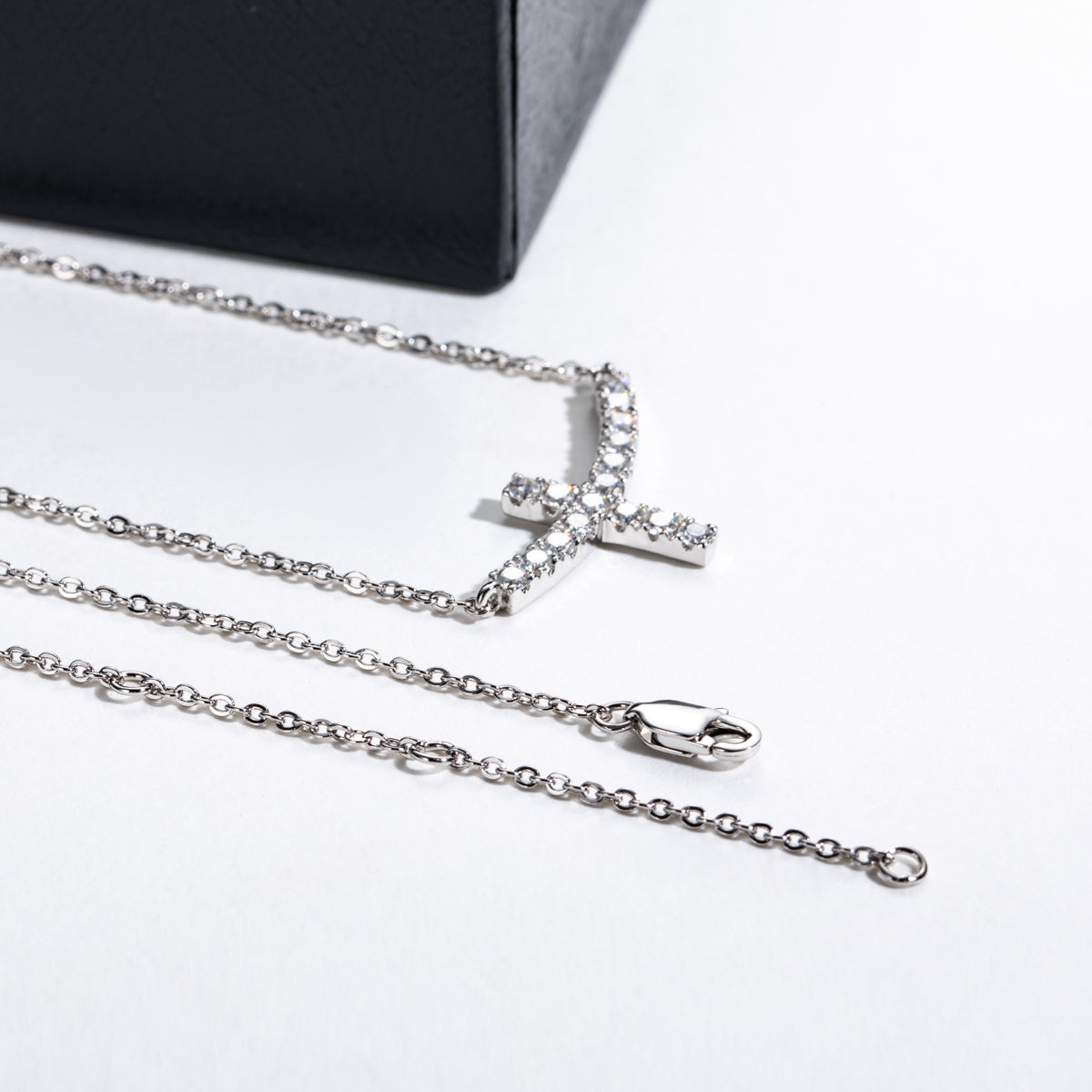 18K Gold Full Paved Moissanite Cross Necklace