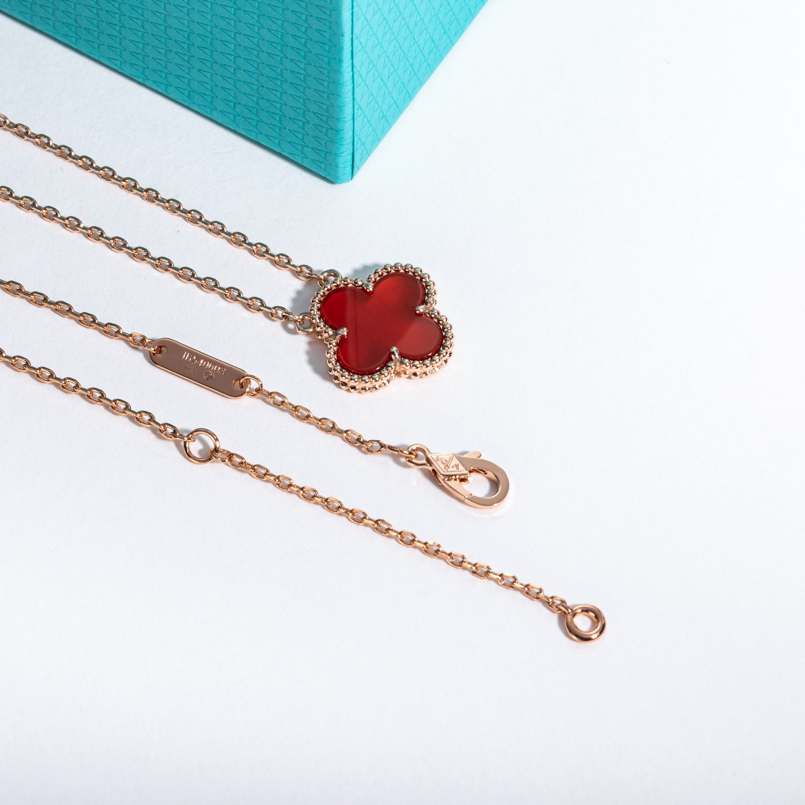 Red Agate Clover Lucky Necklace