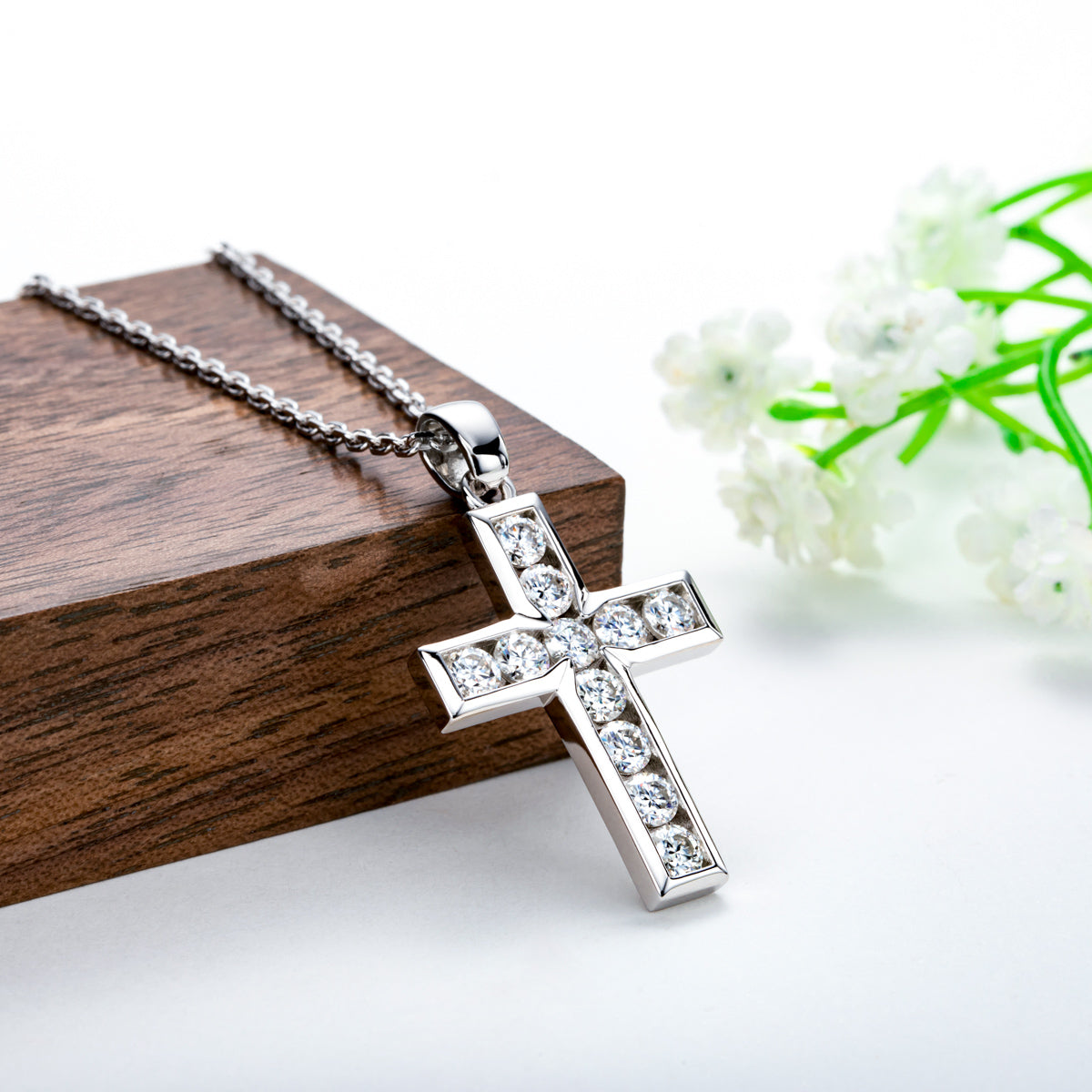3.5mm Moissanite Cross Pendant Necklace