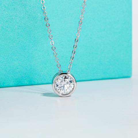 AnuClub Moissanite Bezel Setting Pendant Necklace(1/2/3 ct)