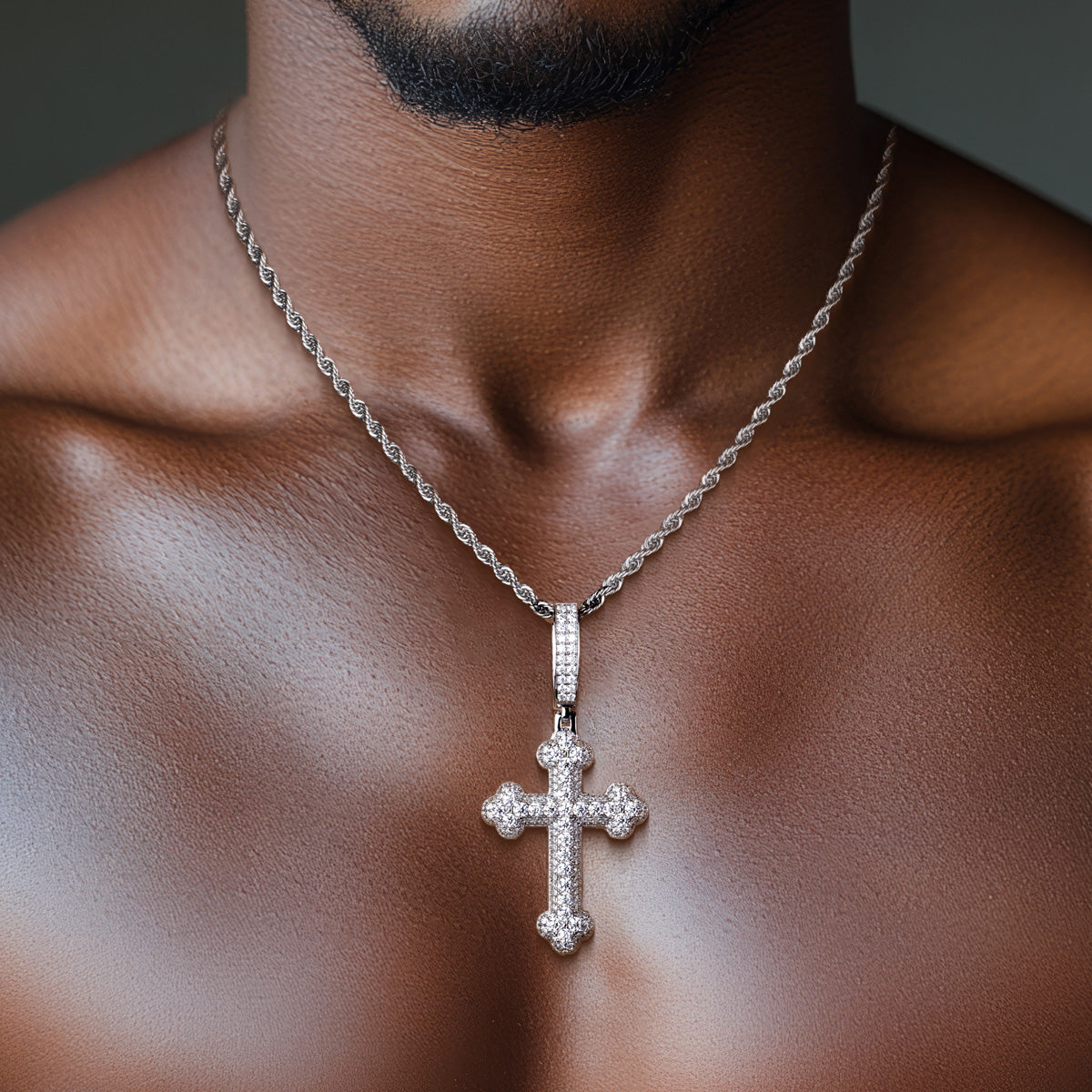 S925 Silver Moissanite Cross Pendant Necklace