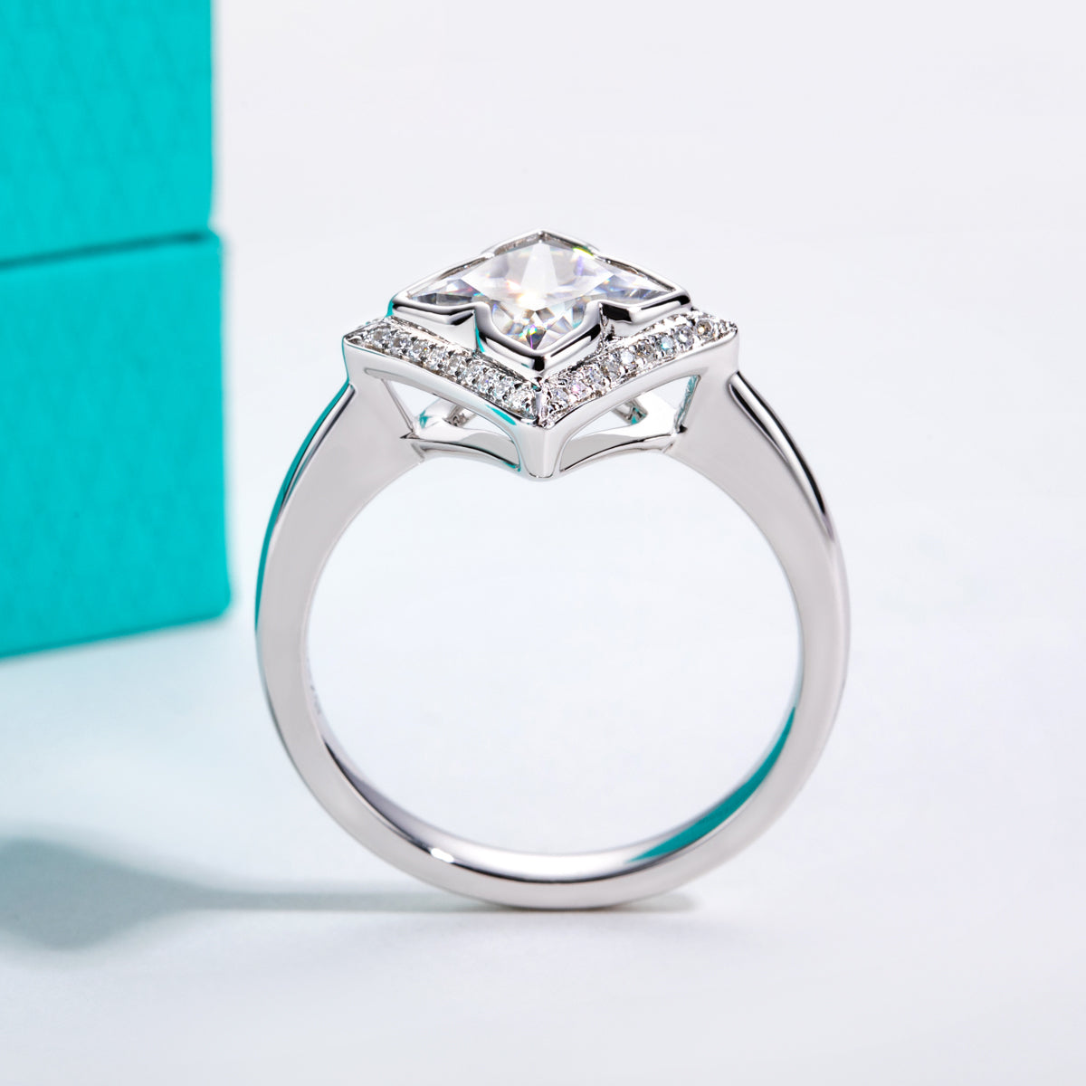 S925‑Silver 2.0CT Princess‑Cut Moissanite Lily‑Grass Ring