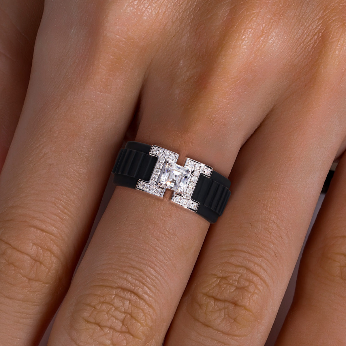 Jadeite Moissanite Black Silicone 925 Sterling Silver Ring