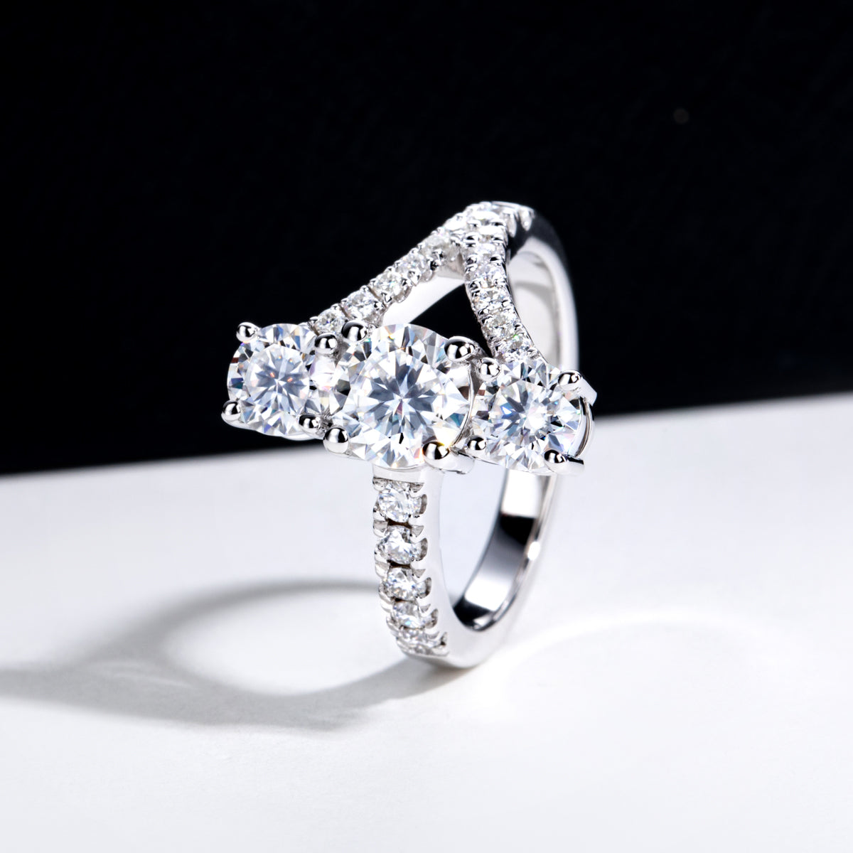 S925‑Silver Moissanite Y‑Shape Three‑Stone Starburst Ring