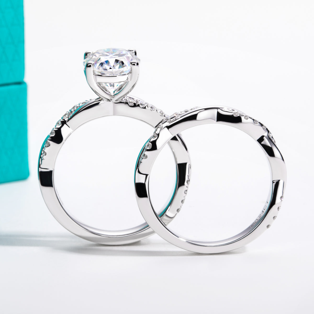 S925‑Silver Oval Moissanite Twisted Band Stackable Ring, 3.0 CT
