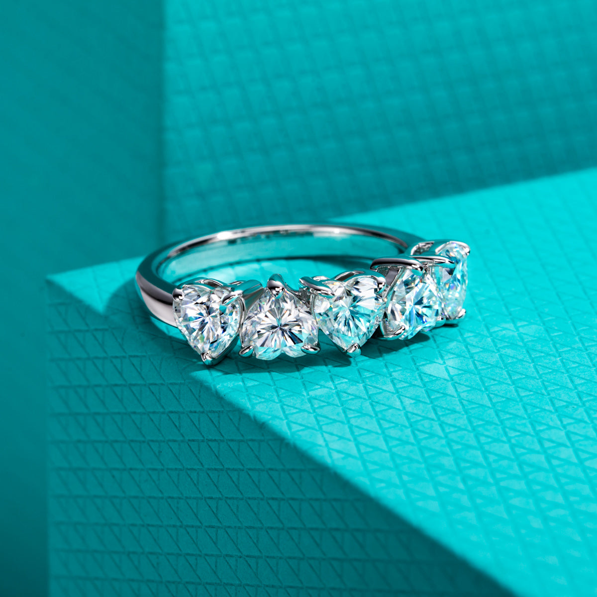 S925 Sterling Silver Five-Stone Heart Moissanite Ring