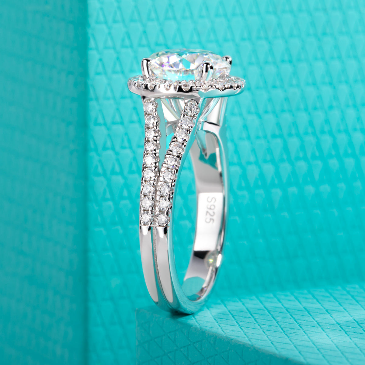 S925 Silver Moissanite Full Paved Y-Shaped Band Ring