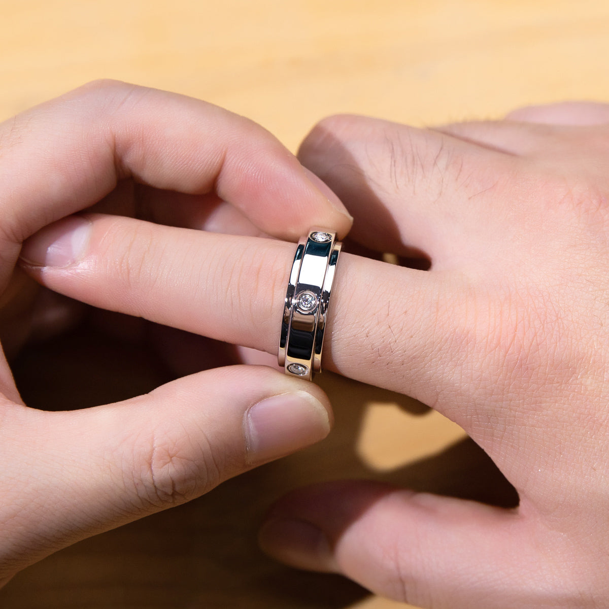 Copper Rotatable Ring with 2.5mm All-around Moissanite Pavé