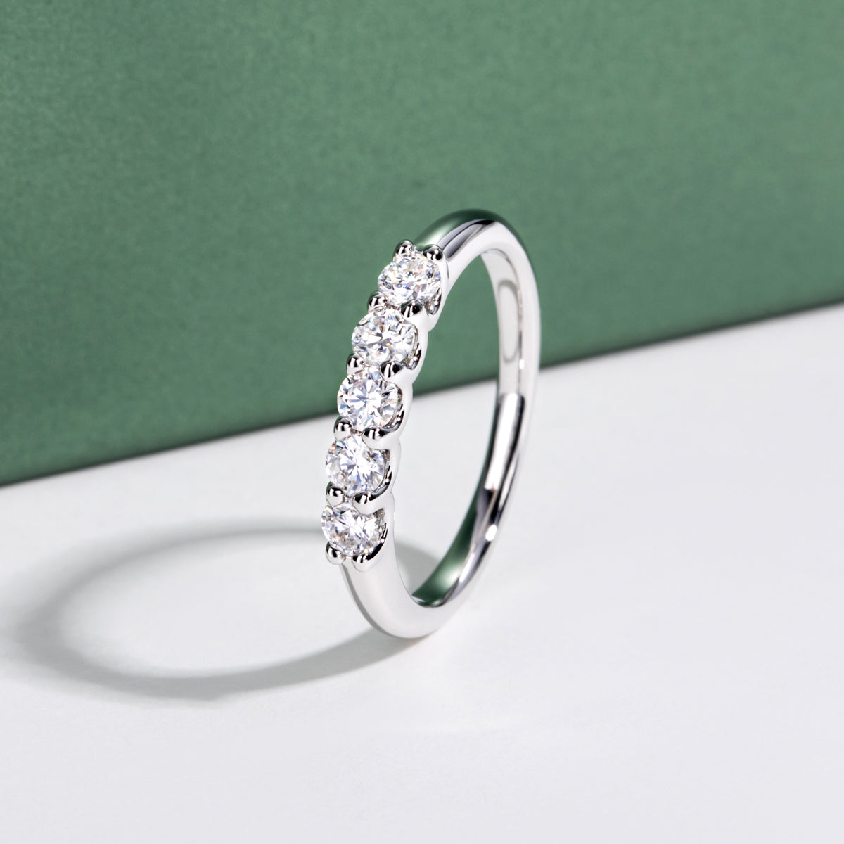 18K Gold Moissanite 5-Stone 0.5CT Ring