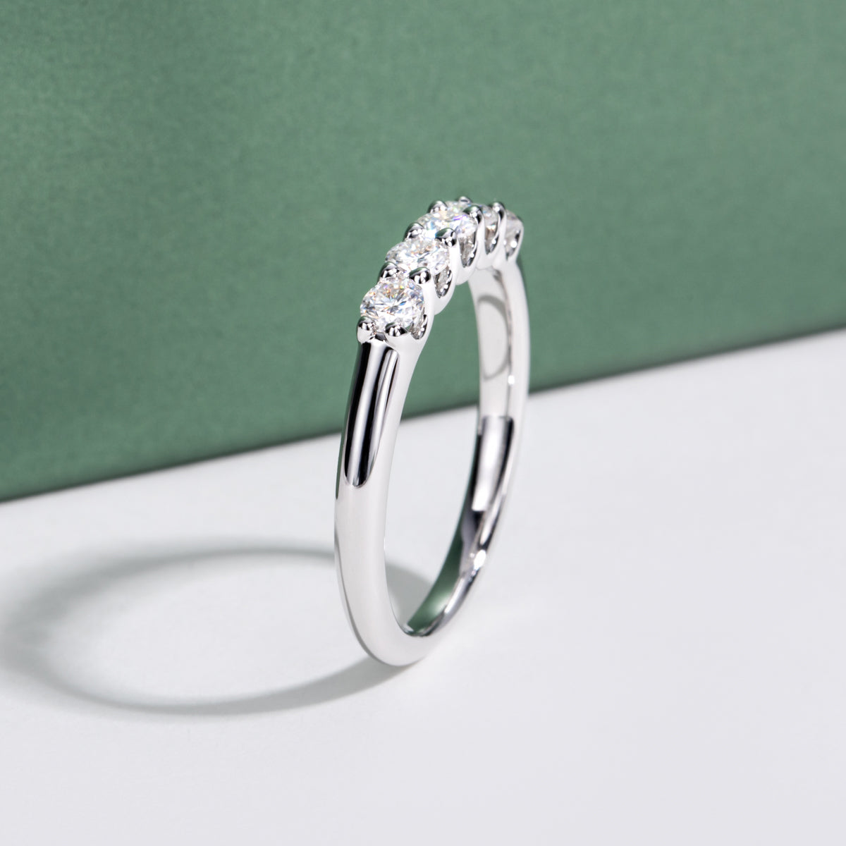 18K Gold Moissanite 5-Stone 0.5CT Ring