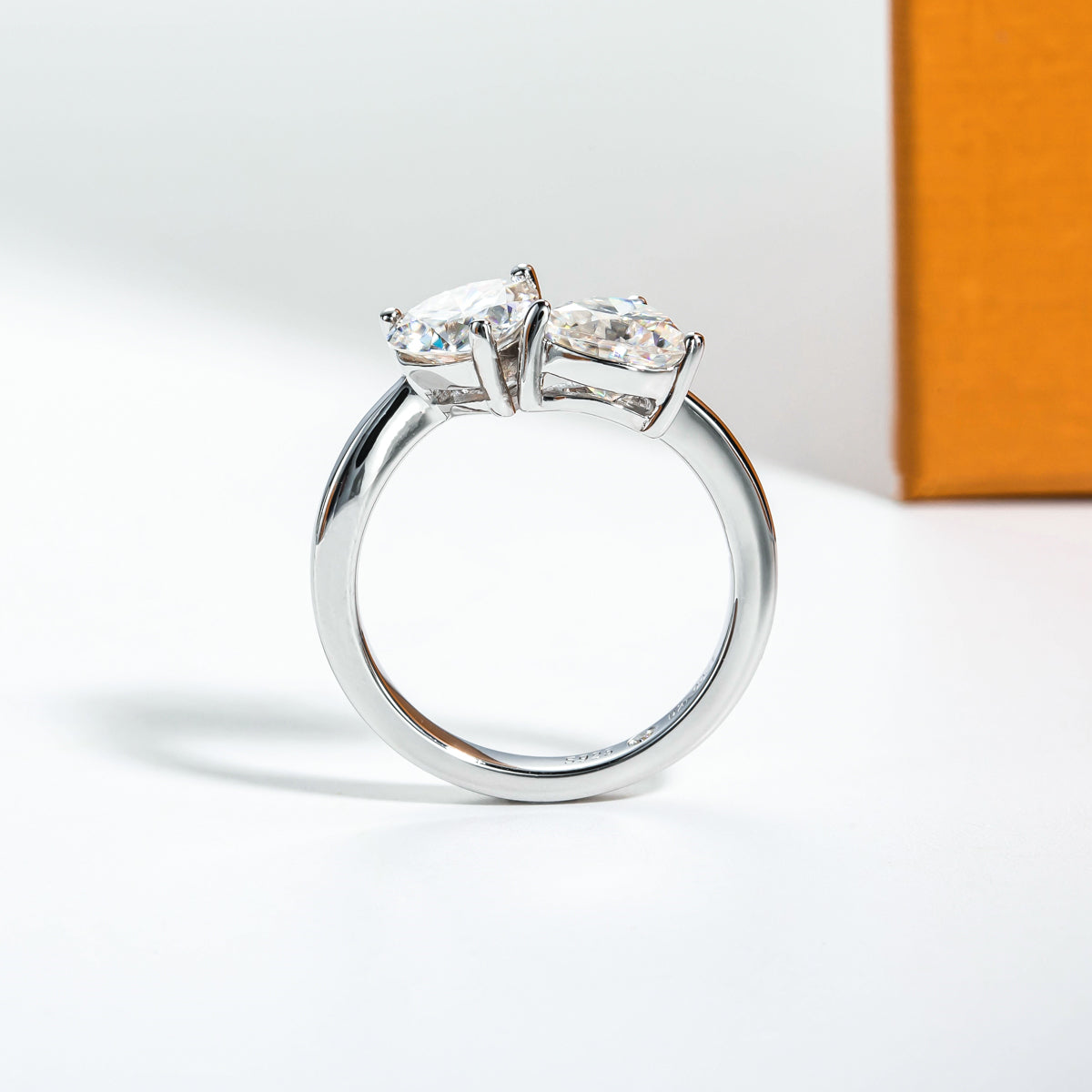 S925 Sterling Silver Moissanite Double Heart Ring