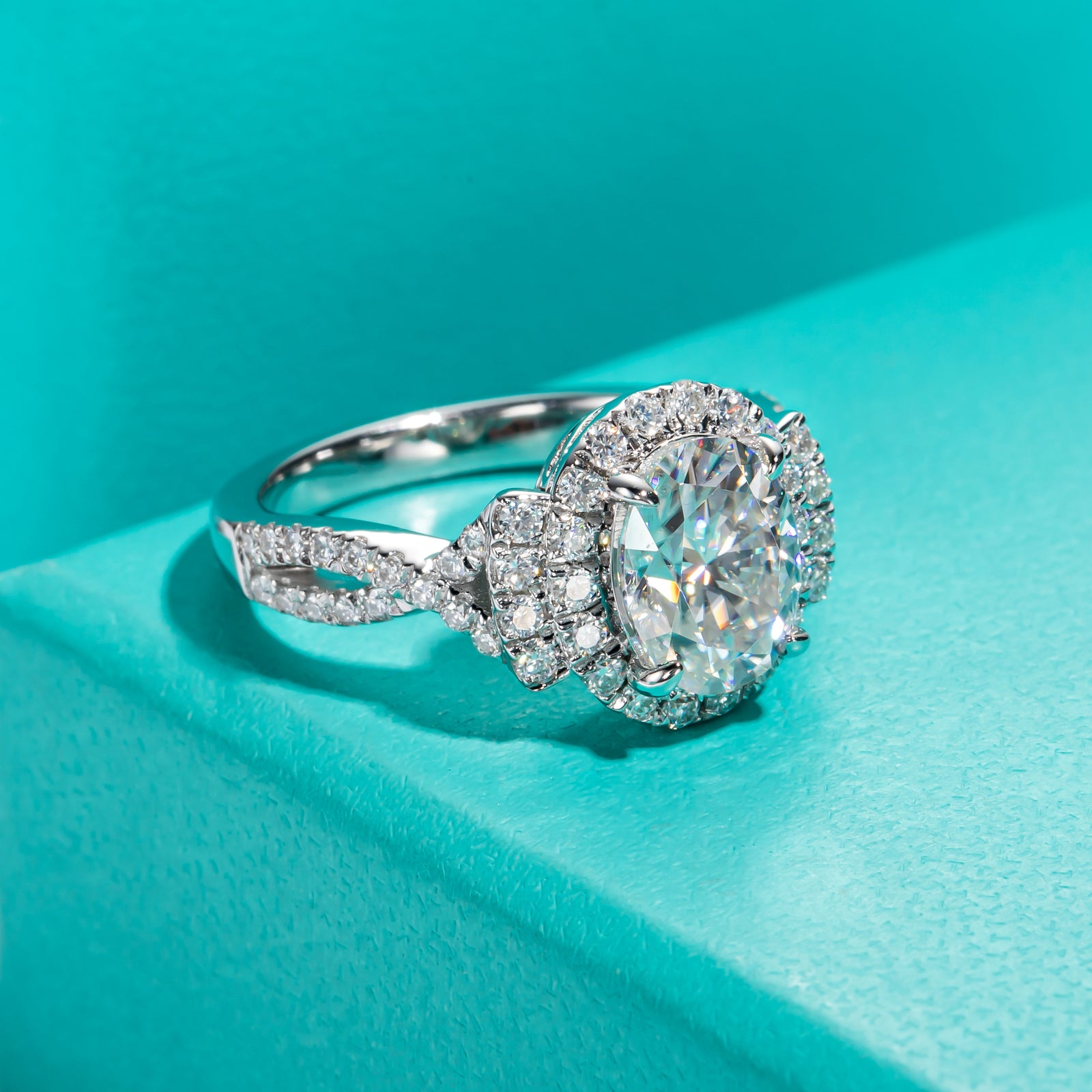 Oval Cut Halo Moissanite Engagement Ring (2 ct)