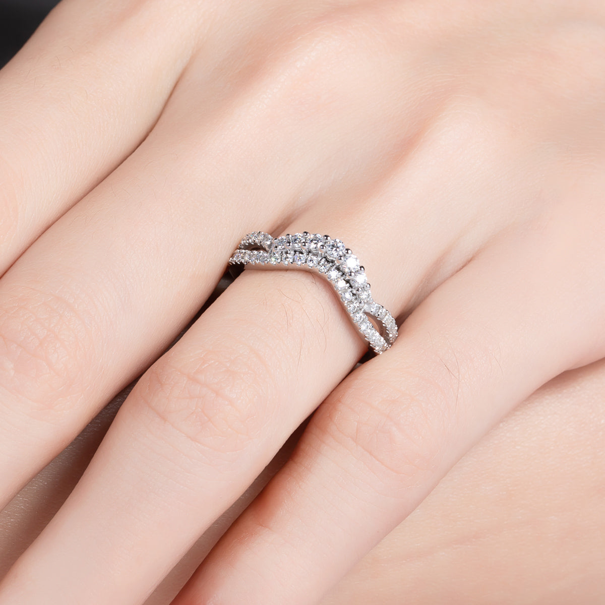 2.5mm Moissanite Stackable Eternity Ring