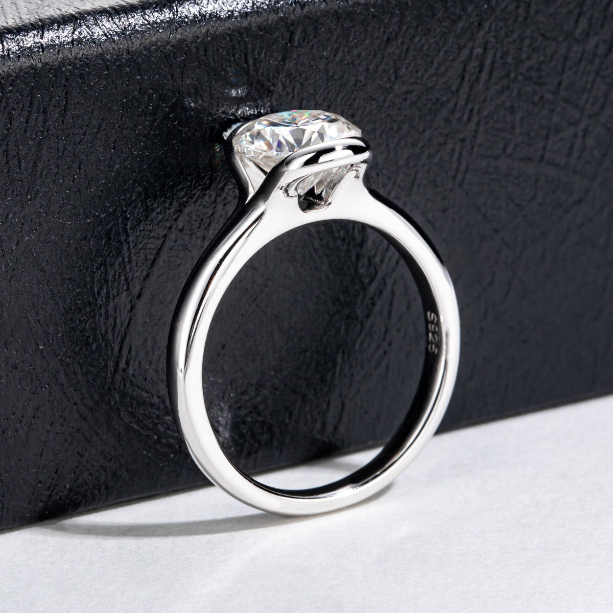 18K Gold Half-Bezel 2CT Moissanite Ring