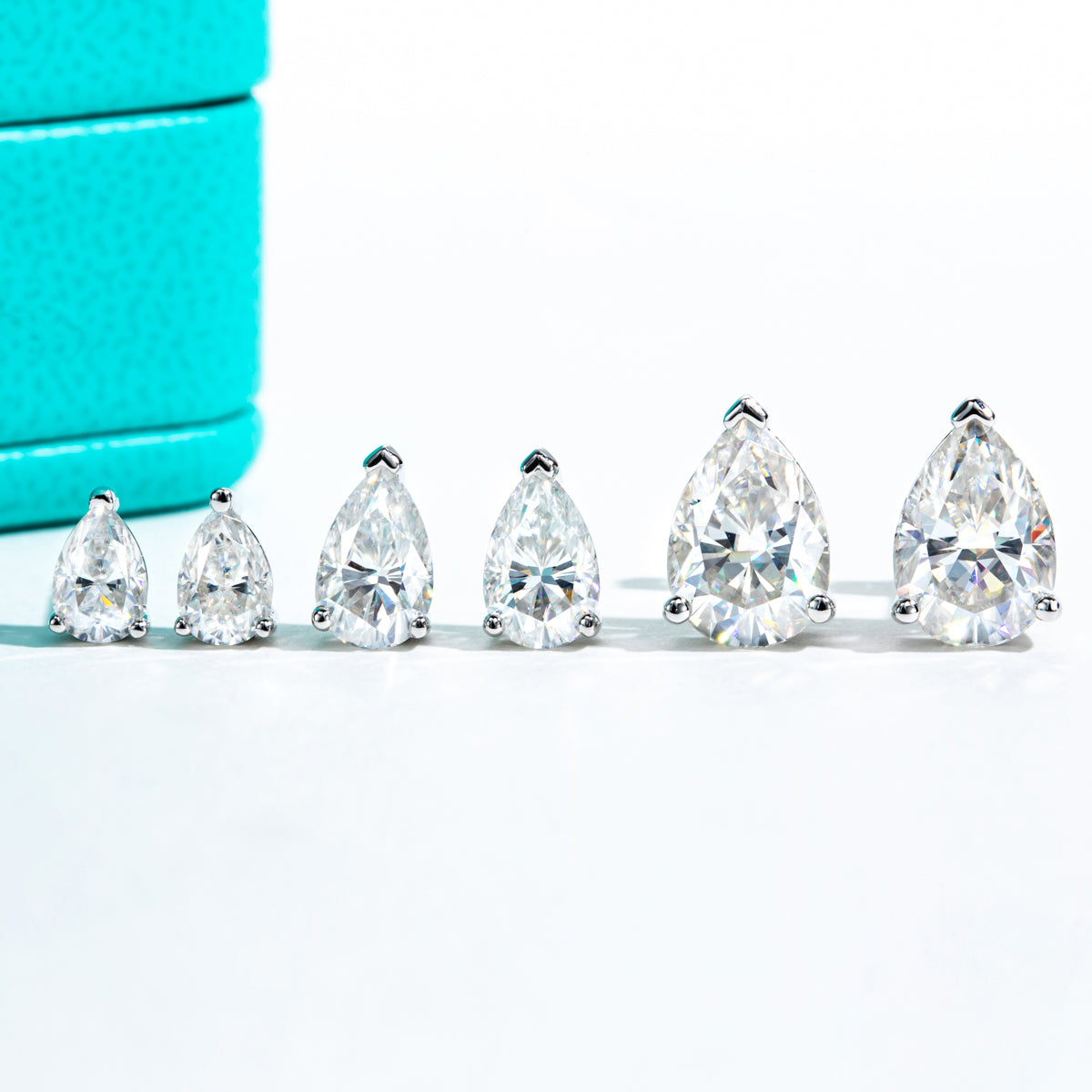 10K Gold Pear Ice Flower Cut Moissanite Stud Earrings 1.2CT