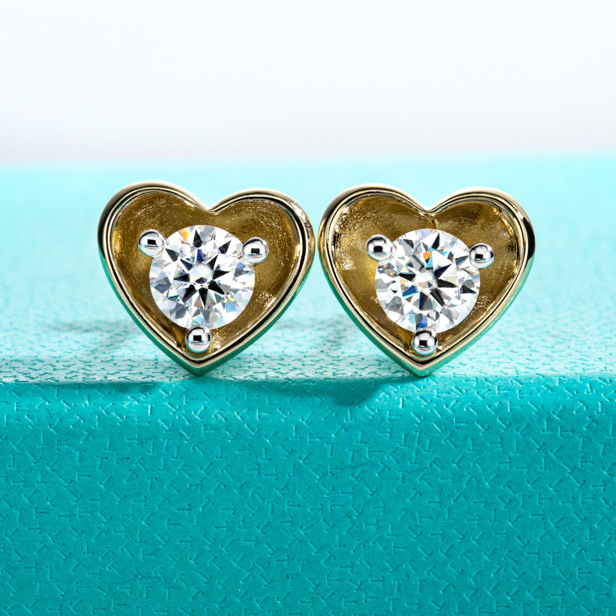 925 Sterling Silver 5mm Heart Cut Moissanite Stud Earrings