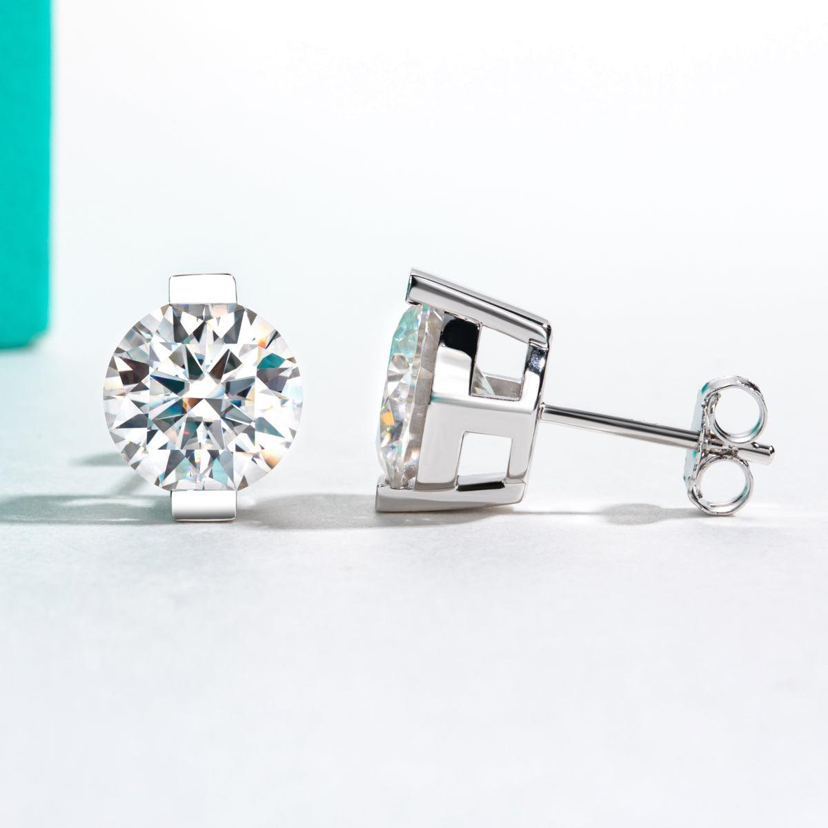 3.0ct 9.0mm Round Moissanite Stud Earrings | S925 Sterling Silver