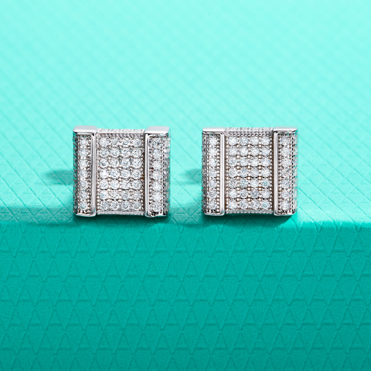 S925 Sterling Silver Round Moissanite Stud Earrings