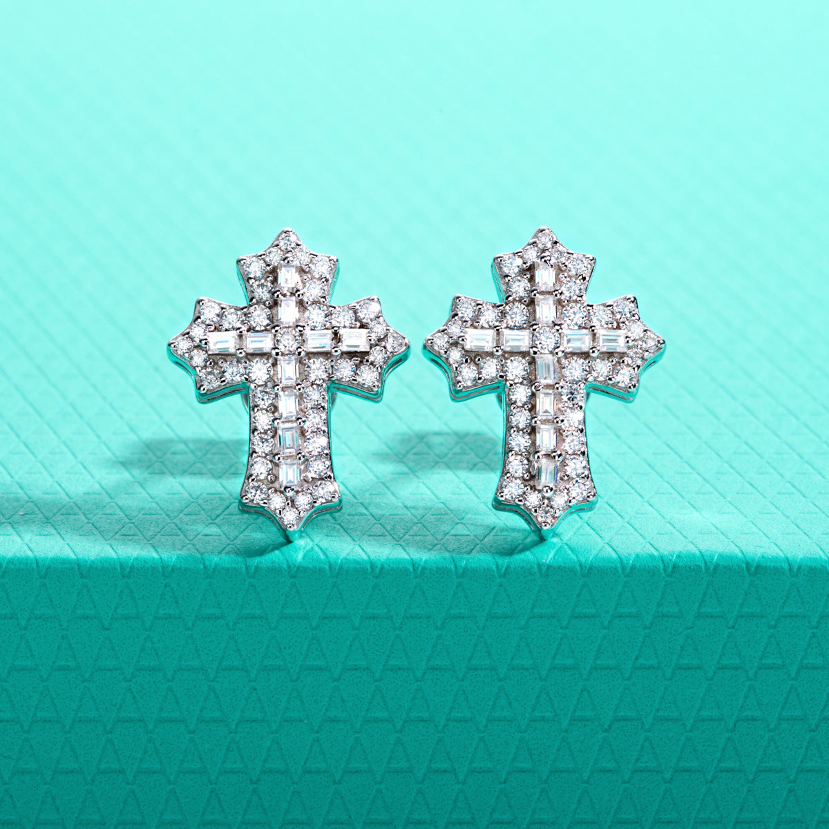 S925 Sterling Silver Cross Moissanite Stud Earrings