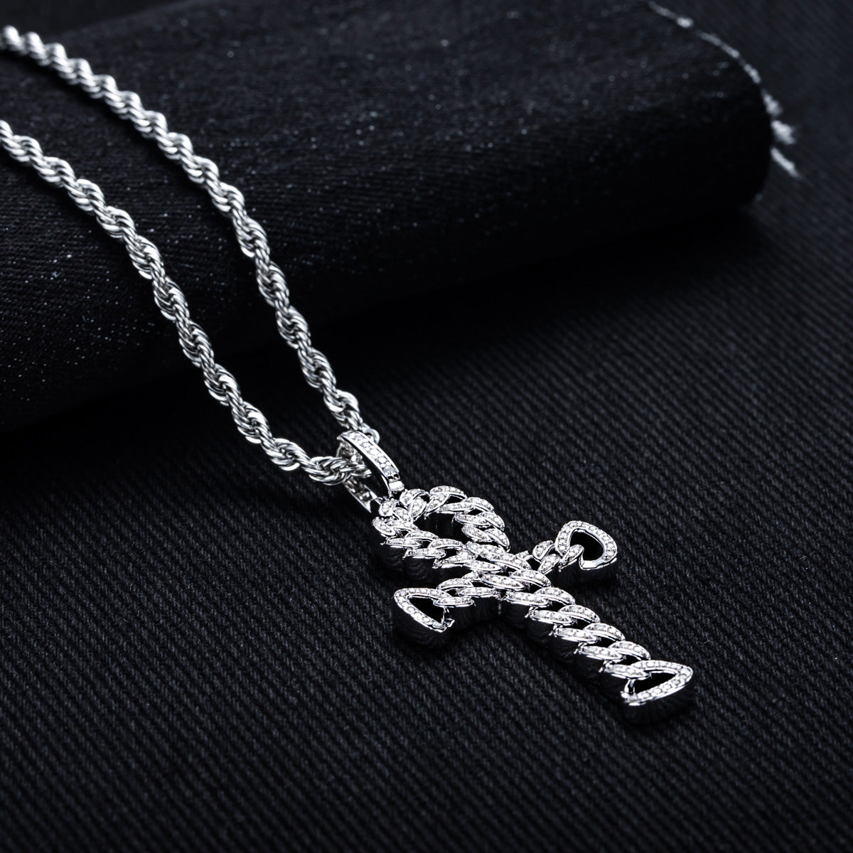 S925 Sterling‑Silver Round Moissanite Cross Pendant